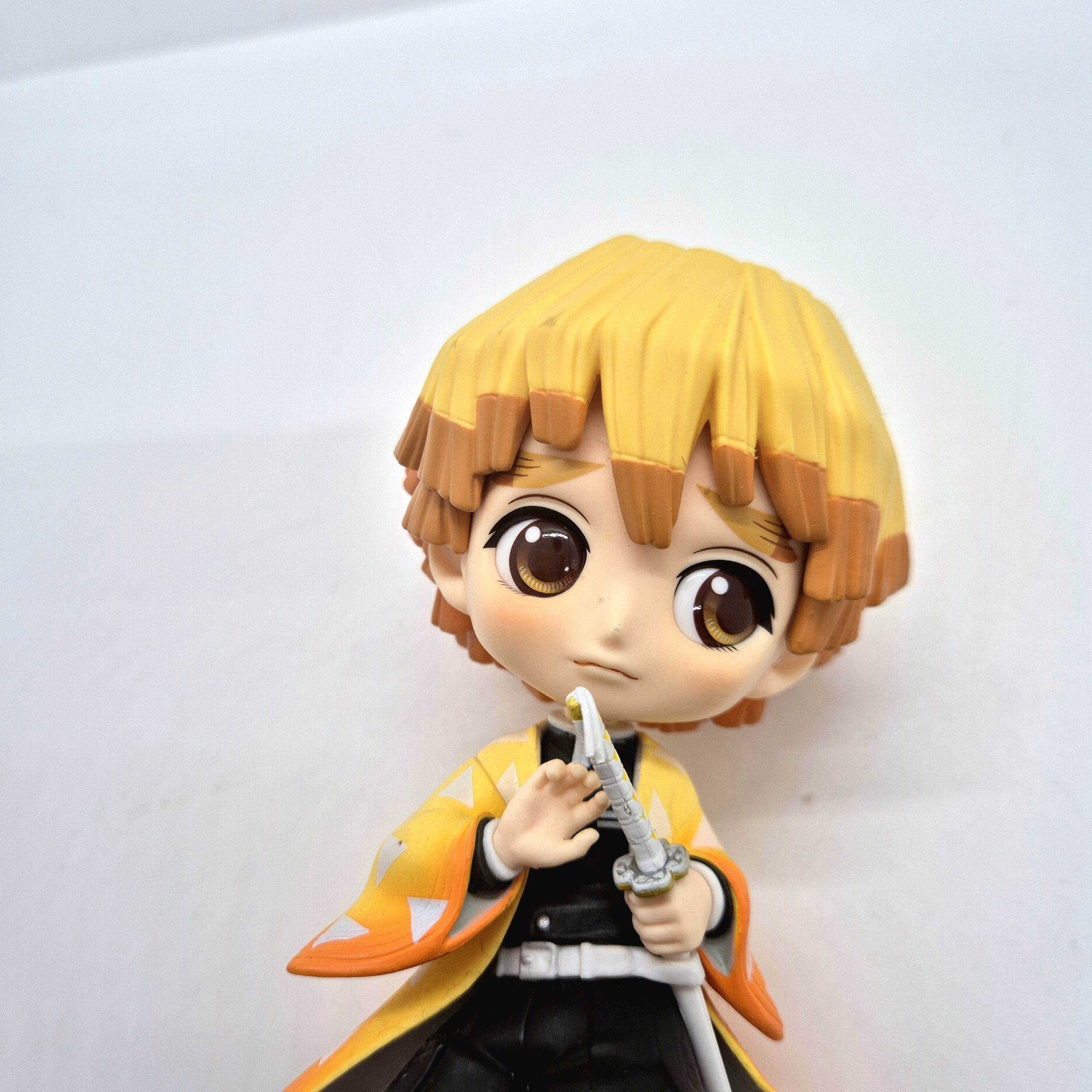 Demon Slayer Zenitsu Agatsuma Q Posket A
